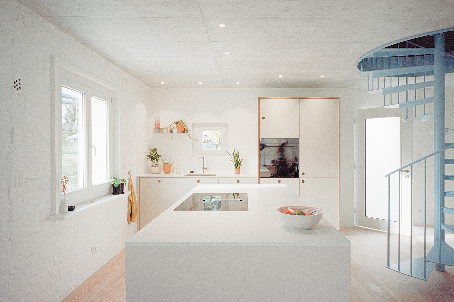 Associati Architectes EPFL SIA Genève. Associati sàrl, Christophe Alhanko, Loris Guillard, Mikaël Sachs. 